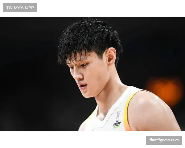 中国男篮希望之星曾凡博被篮网裁掉背后隐藏的成长困境与现实考验